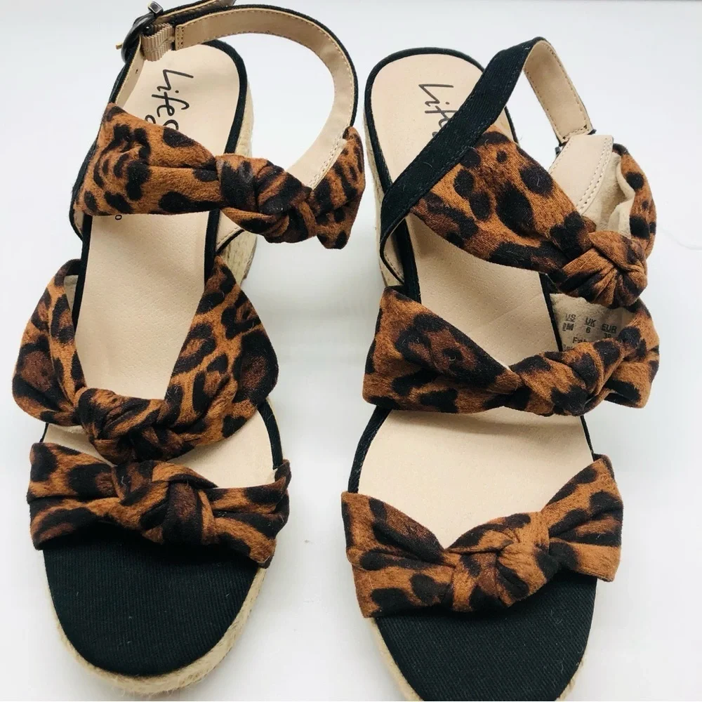 Life Stride Velocity 2.0 Size 9 Wedge Sandal NWOT